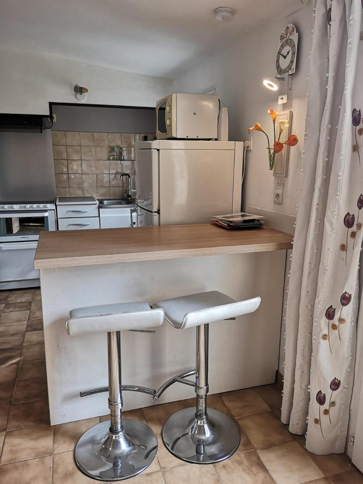 Villa La Petite Seigneurette Villeneuve-lès-Avignon Zimmer foto